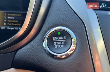 Седан Ford Fusion 2017 в 