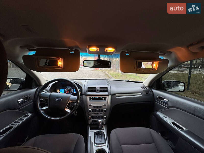 Седан Ford Fusion 2012 в Кропивницком