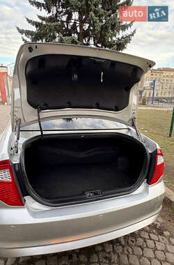 Седан Ford Fusion 2012 в 