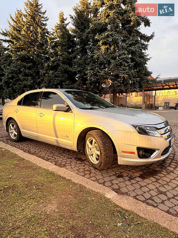 Седан Ford Fusion 2012 в Кропивницком