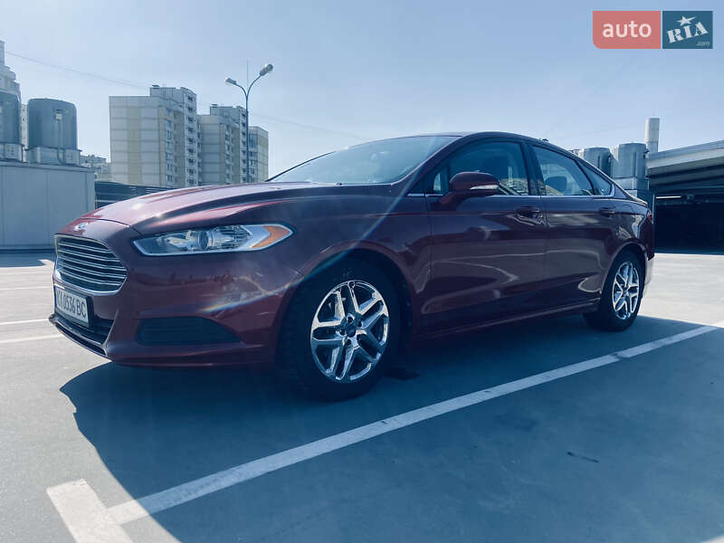 Седан Ford Fusion 2012 в Києві