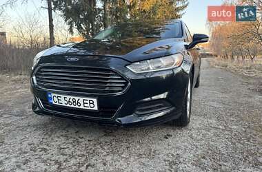 Седан Ford Fusion 2013 в 