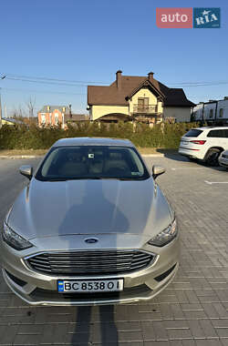 Седан Ford Fusion 2016 в 