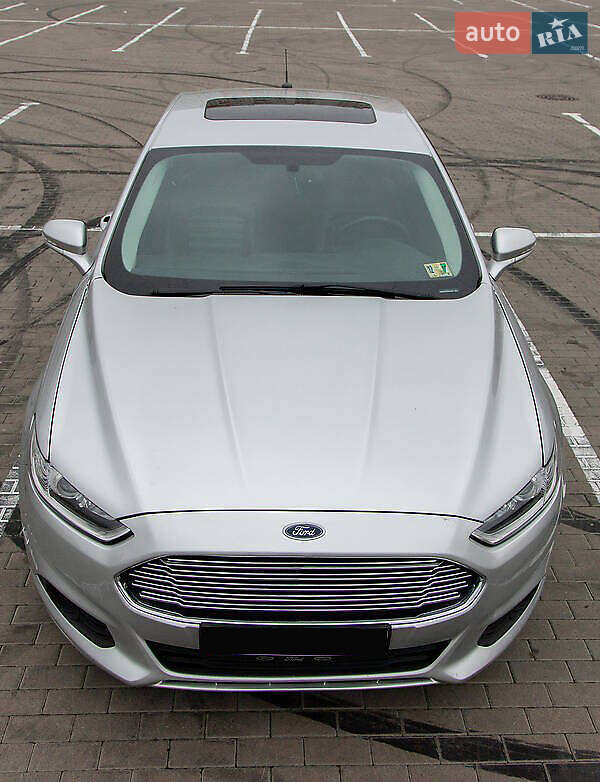 Седан Ford Fusion 2016 в Киеве