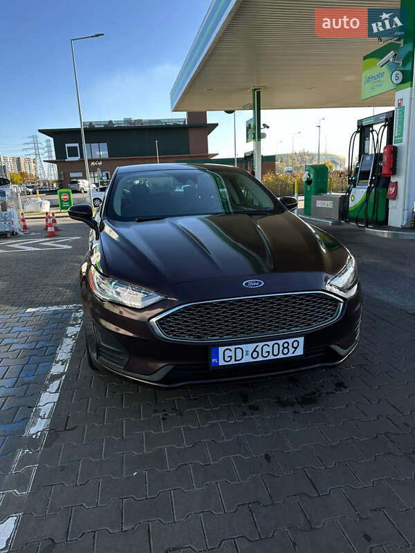 Седан Ford Fusion 2019 в Одессе