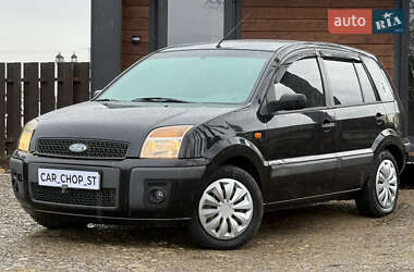 Хэтчбек Ford Fusion 2008 в 
