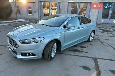 Седан Ford Fusion 2013 в 