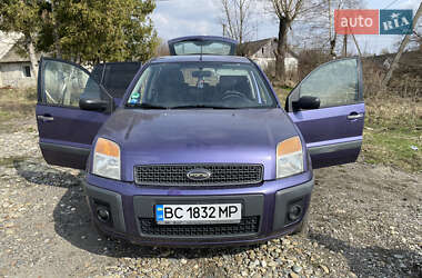 Хэтчбек Ford Fusion 2005 в 