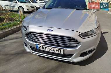 Седан Ford Fusion 2013 в Києві