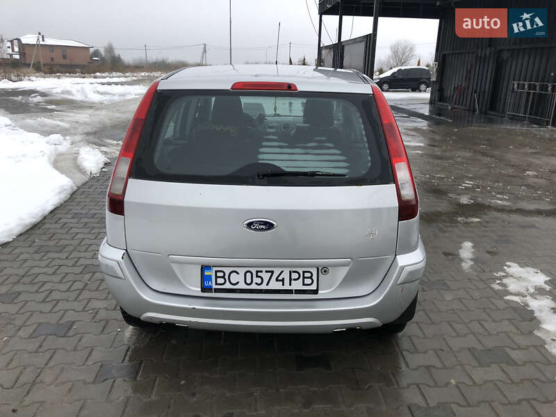 Хэтчбек Ford Fusion 2012 в Яворове