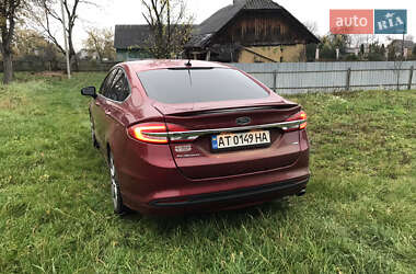 Седан Ford Fusion 2016 в 