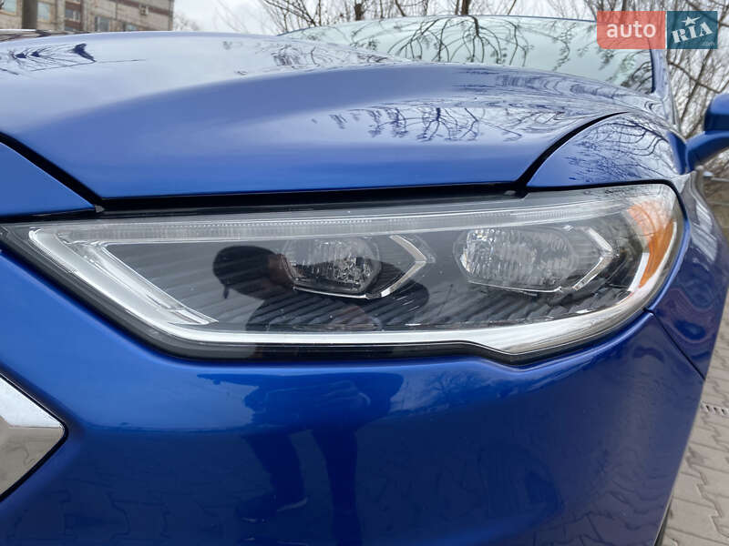 Седан Ford Fusion 2016 в Кривом Роге