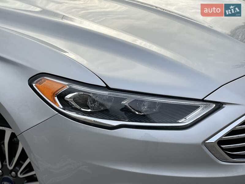Седан Ford Fusion 2016 в Вінниці