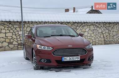 Седан Ford Fusion 2014 в 