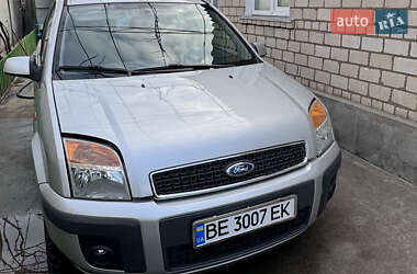 Хетчбек Ford Fusion 2008 в 