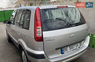 Хетчбек Ford Fusion 2008 в 