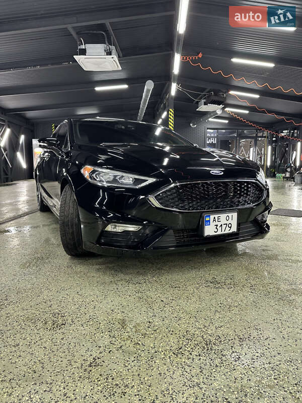 Ford Fusion 2017
