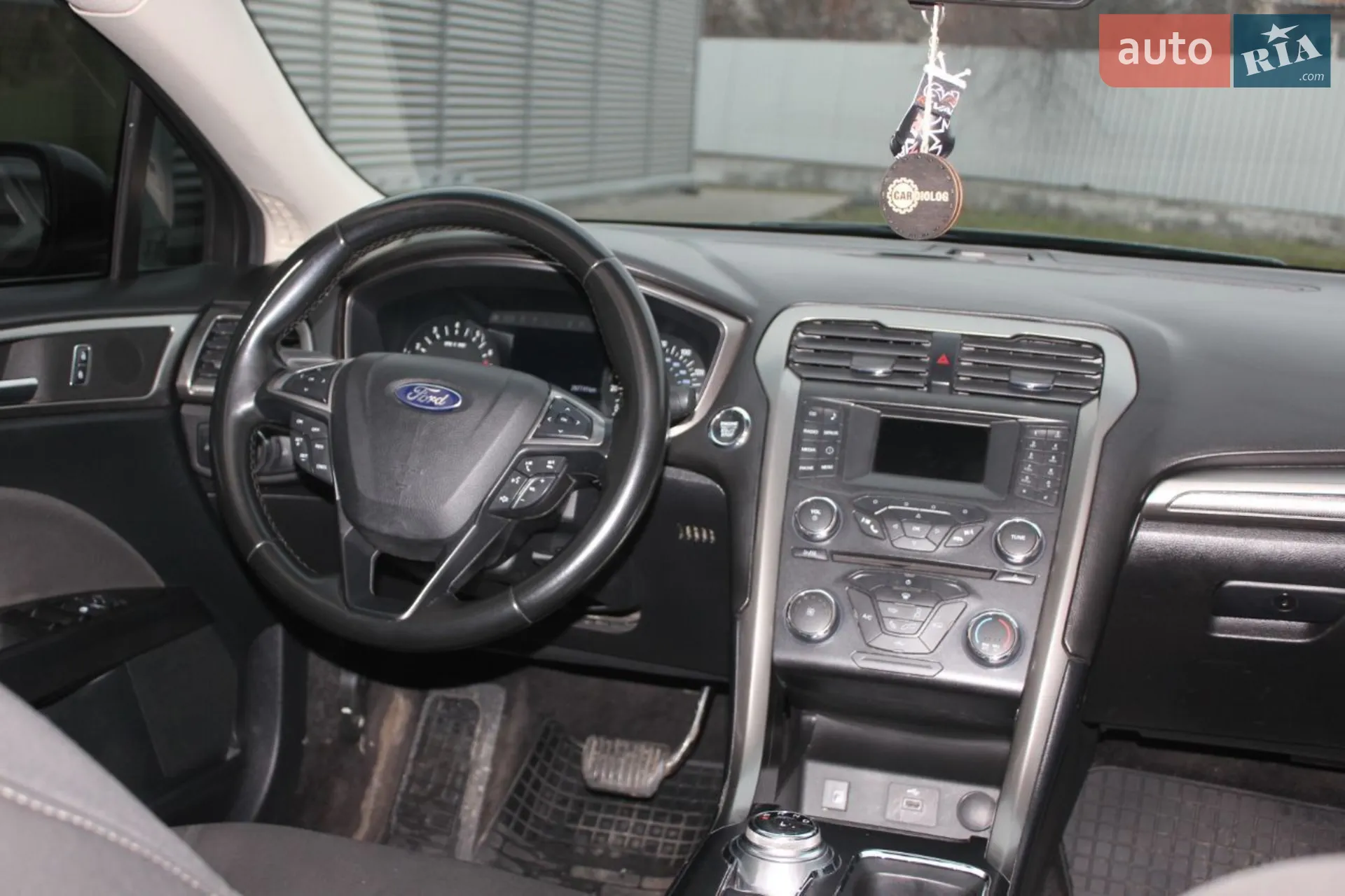 2016 Ford Fusion - мініатюра 19