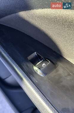 Седан Ford Fusion 2018 в 