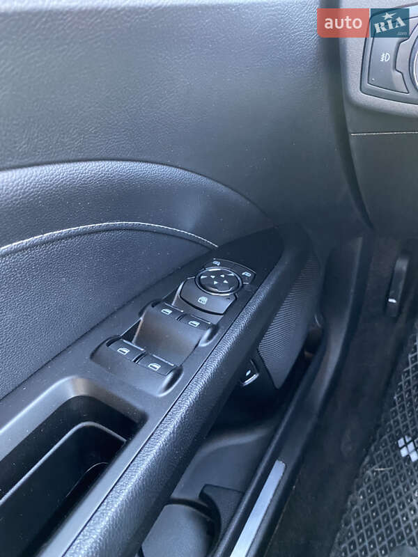 Седан Ford Fusion 2019 в Киеве фото 8 Седан Ford Fusion 2019 в Киеве