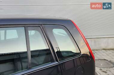 Хэтчбек Ford Fusion 2008 в 
