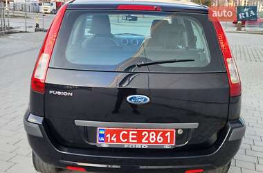 Хэтчбек Ford Fusion 2008 в 
