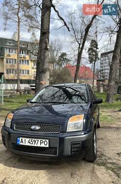 Хэтчбек Ford Fusion 2007 в 