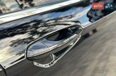 Седан Ford Fusion 2017 в 