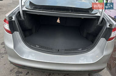 Седан Ford Fusion 2014 в Харькове
