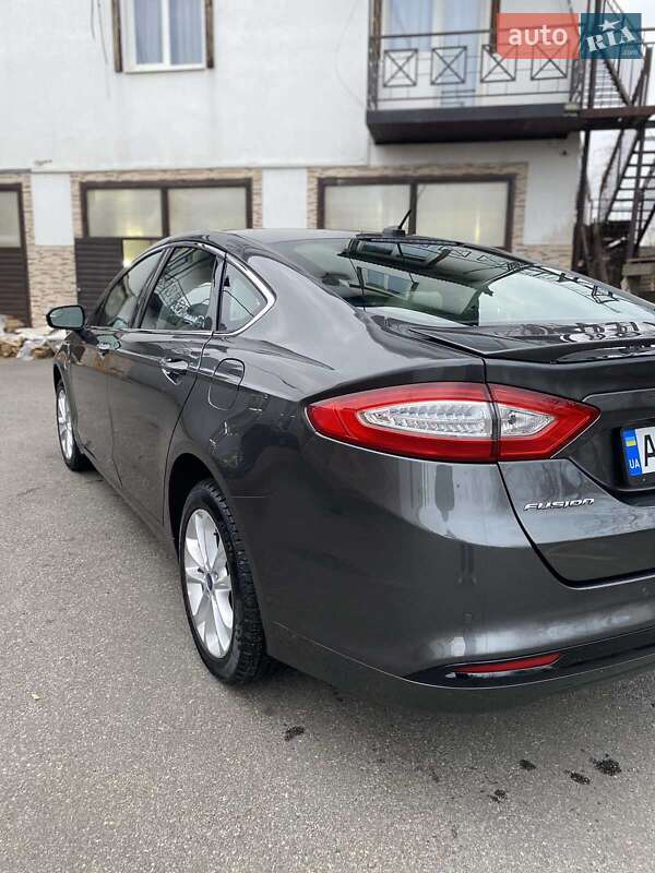 Седан Ford Fusion 2016 в Харькове