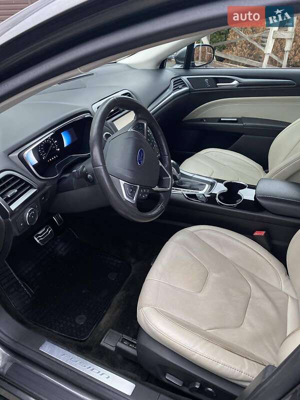 Седан Ford Fusion 2016 в Харькове