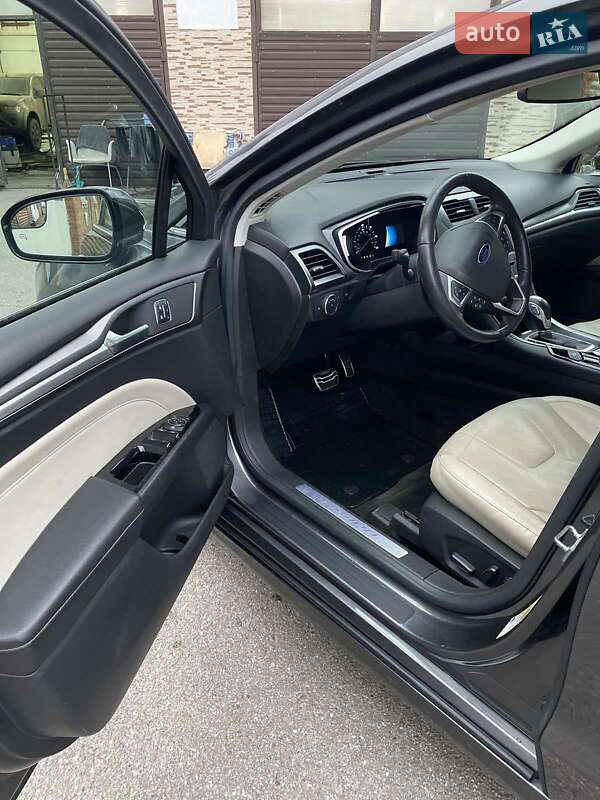 Седан Ford Fusion 2016 в Харькове