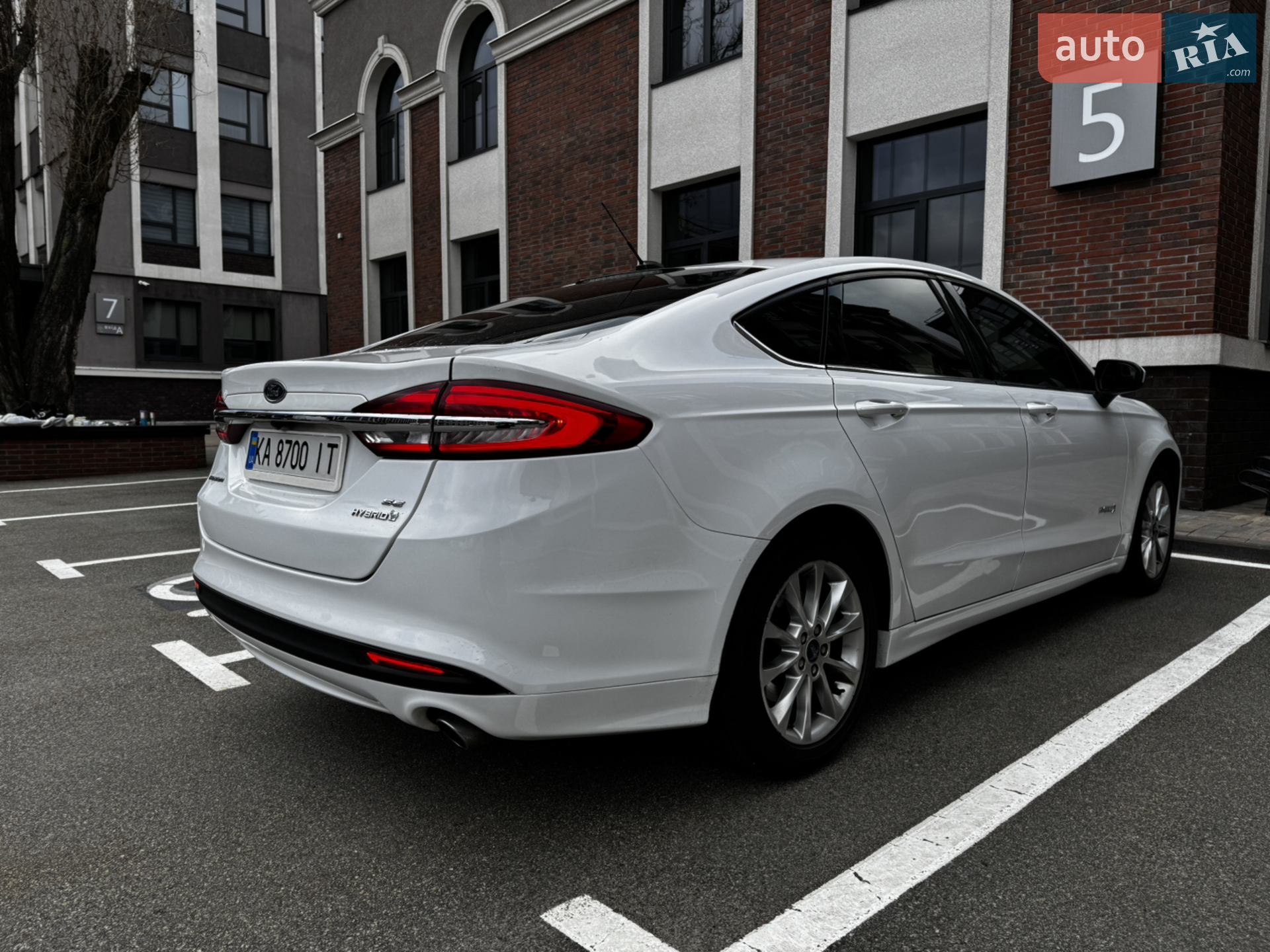 2016 Ford Fusion - мініатюра 7