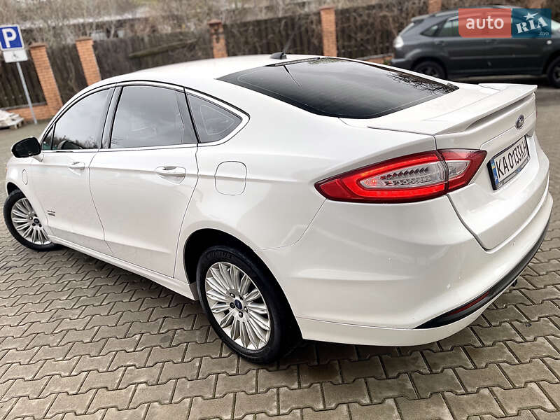 Седан Ford Fusion 2013 в Киеве