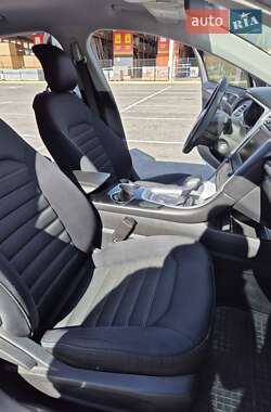 Седан Ford Fusion 2014 в Кам'янському