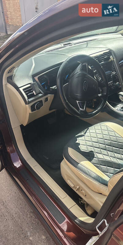 Седан Ford Fusion 2015 в Киеве