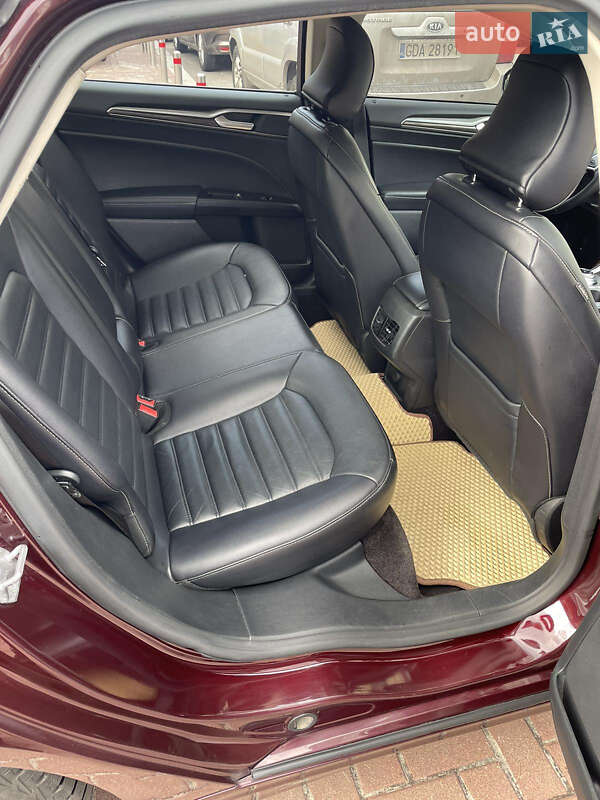 Седан Ford Fusion 2016 в Києві фото 8 Седан Ford Fusion 2016 в Києві