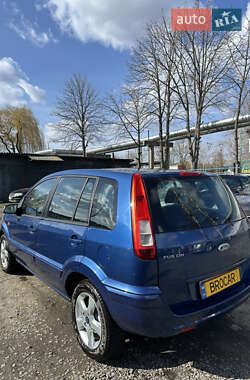 Хэтчбек Ford Fusion 2009 в 