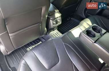 Седан Ford Fusion 2013 в 