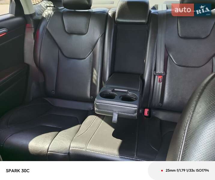 Седан Ford Fusion 2013 в Кропивницькому