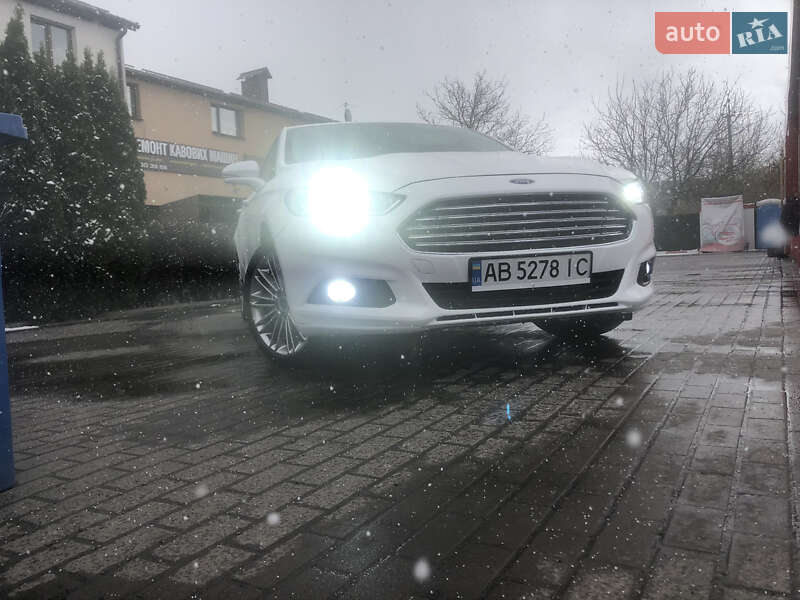 Седан Ford Fusion 2013 в Вінниці