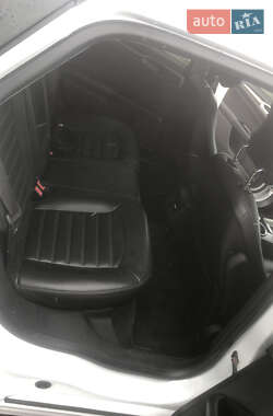 Седан Ford Fusion 2013 в 