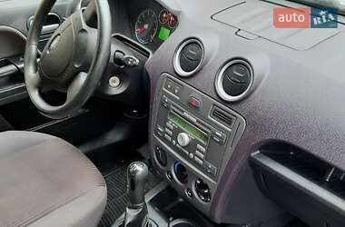 Хэтчбек Ford Fusion 2007 в 