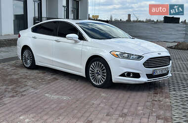 Седан Ford Fusion 2014 в 