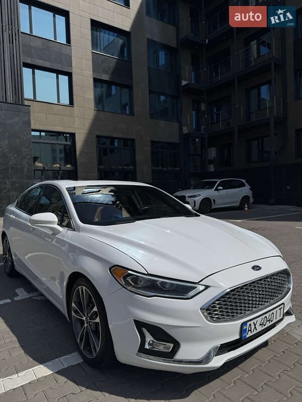 Седан Ford Fusion 2020 в Харькове