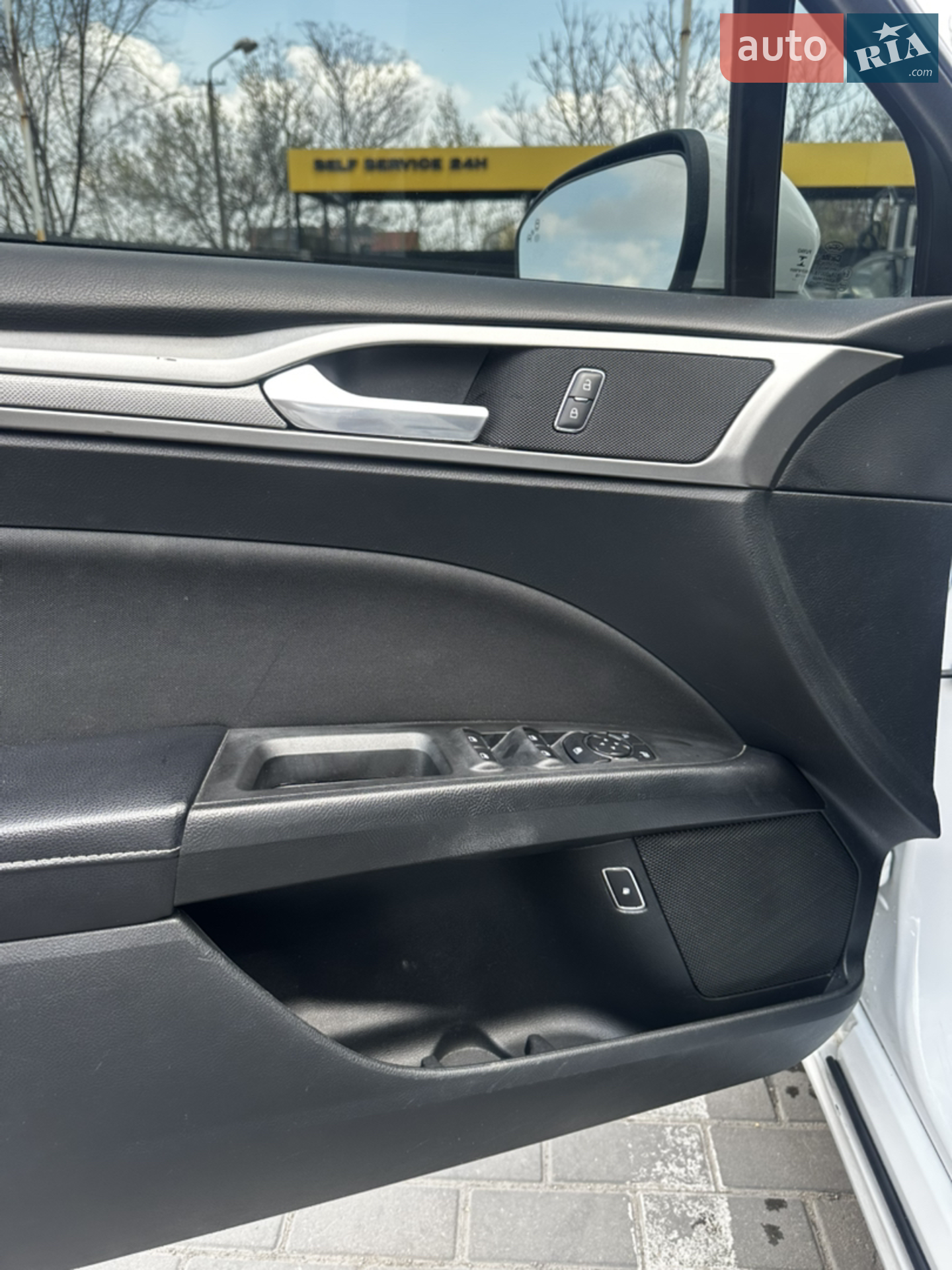 2018 Ford Fusion - мініатюра 17