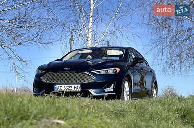 Ford Fusion 2020