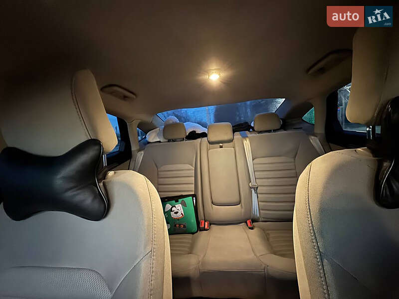 Седан Ford Fusion 2016 в Шепетівці