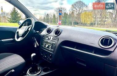Хэтчбек Ford Fusion 2007 в 