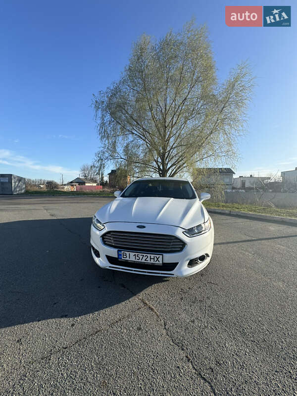 Седан Ford Fusion 2013 в Києві